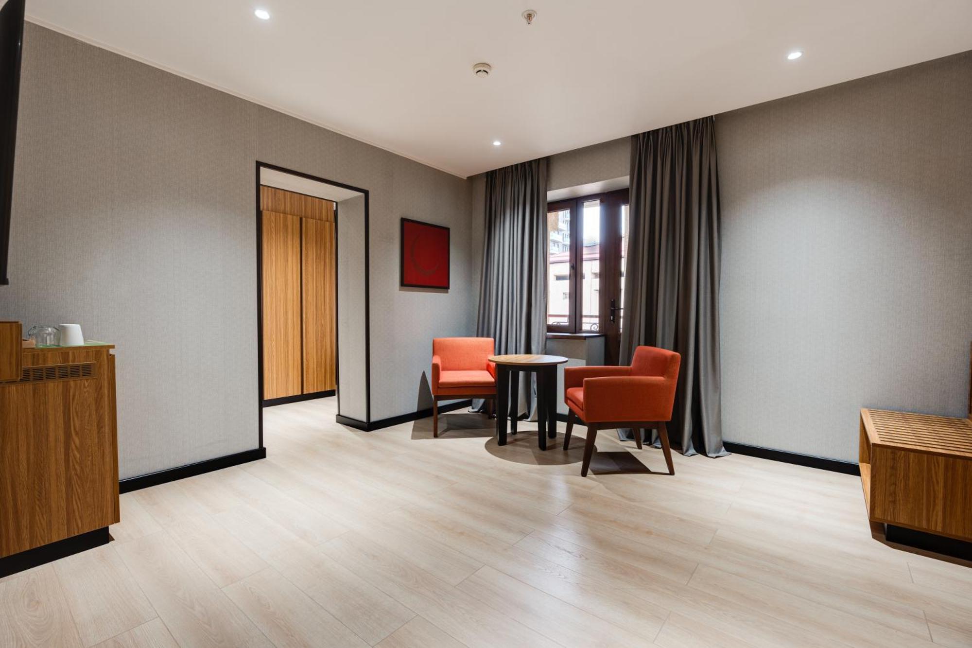 Ramada Encore By Wyndham Tachkent Extérieur photo