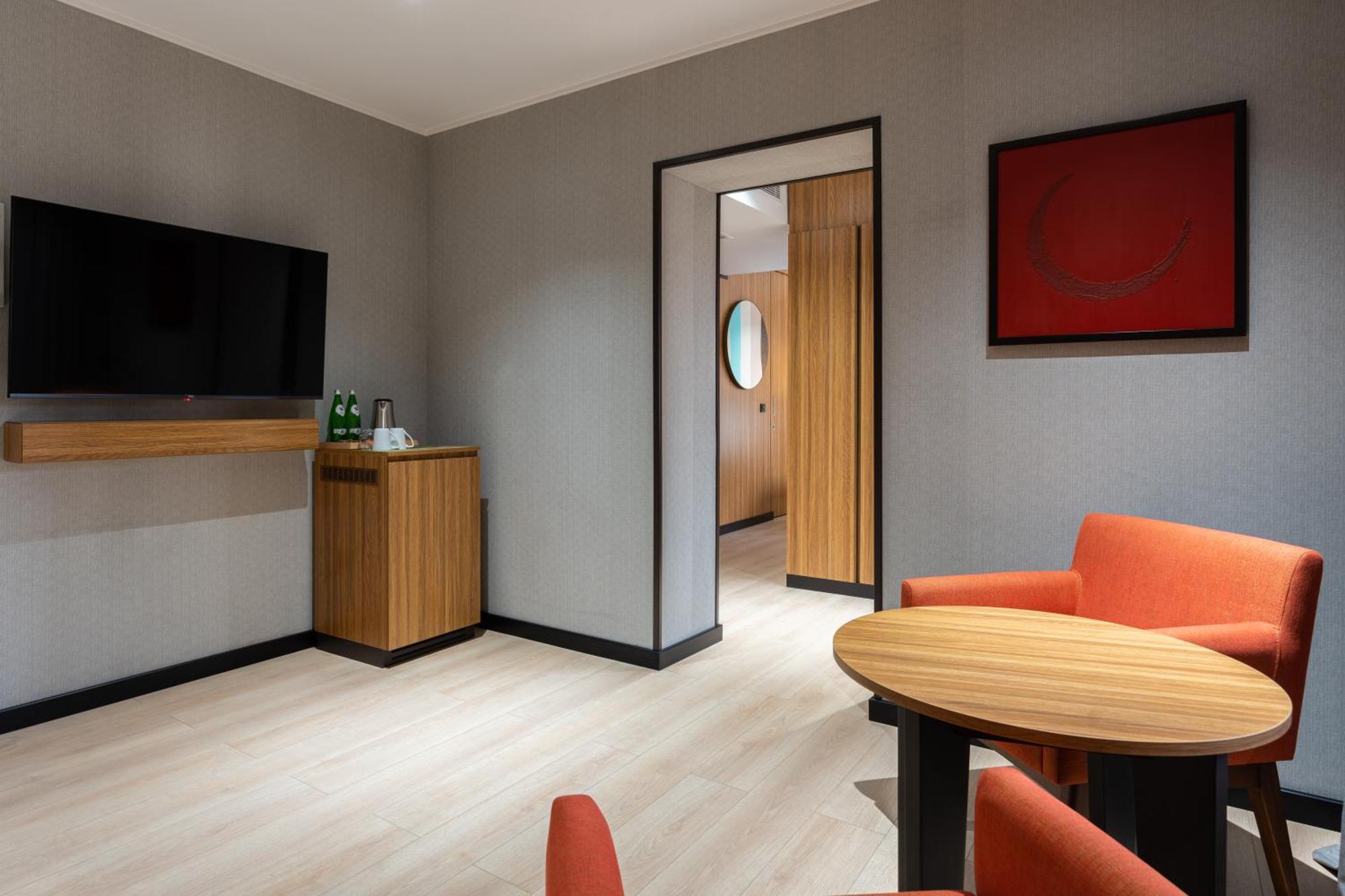 Ramada Encore By Wyndham Tachkent Extérieur photo