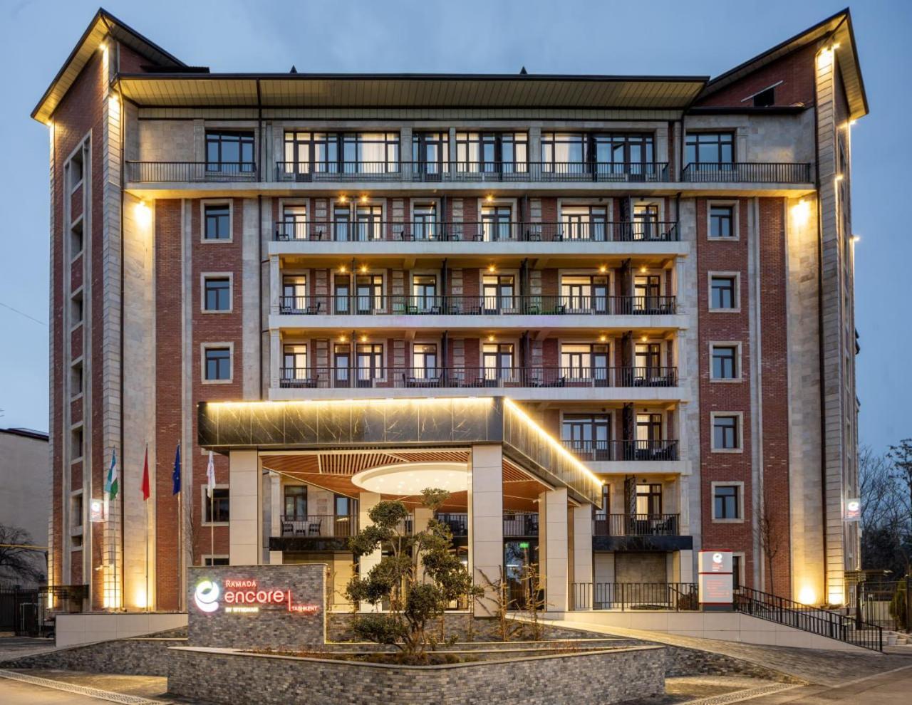 Ramada Encore By Wyndham Tachkent Extérieur photo