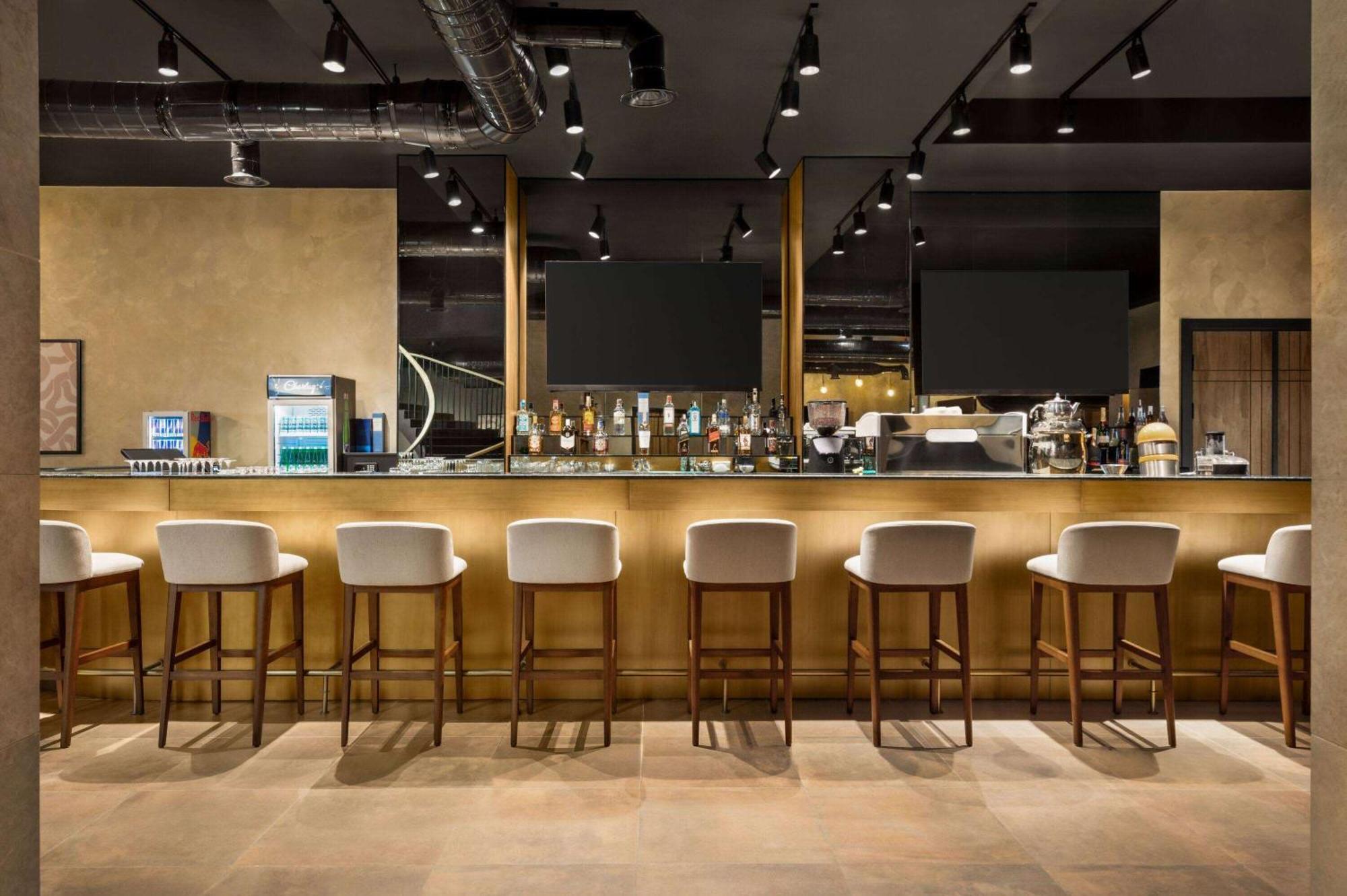 Ramada Encore By Wyndham Tachkent Extérieur photo