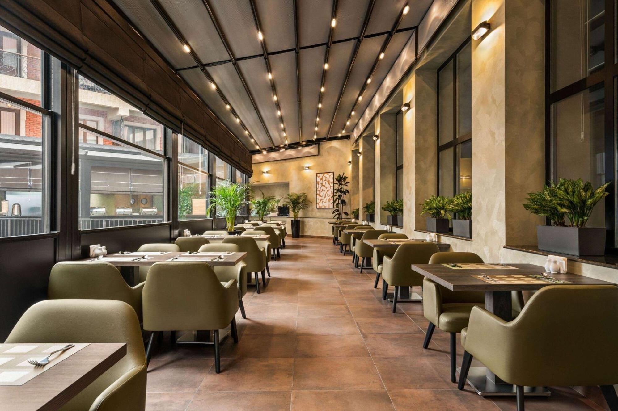Ramada Encore By Wyndham Tachkent Extérieur photo