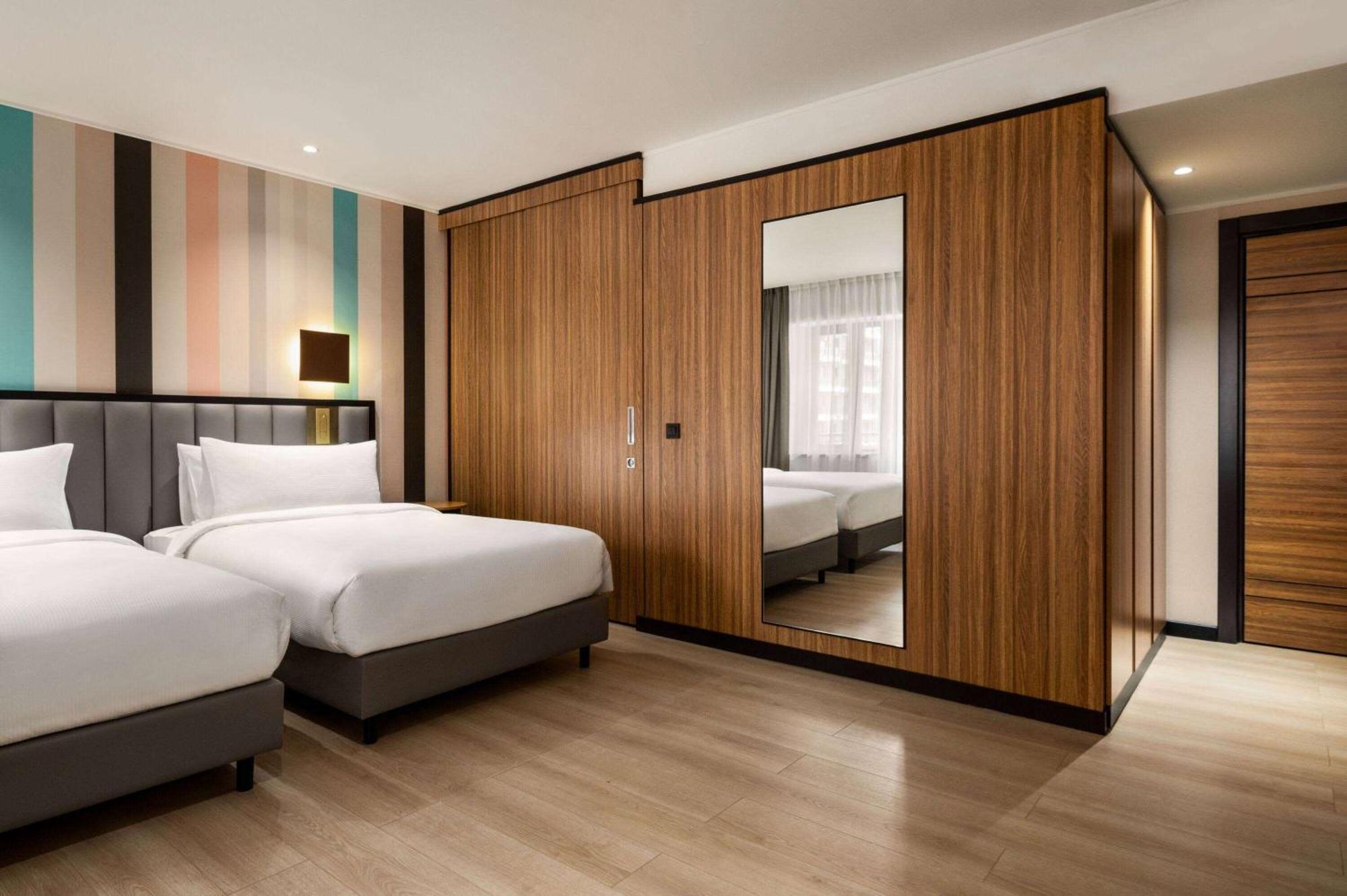 Ramada Encore By Wyndham Tachkent Extérieur photo