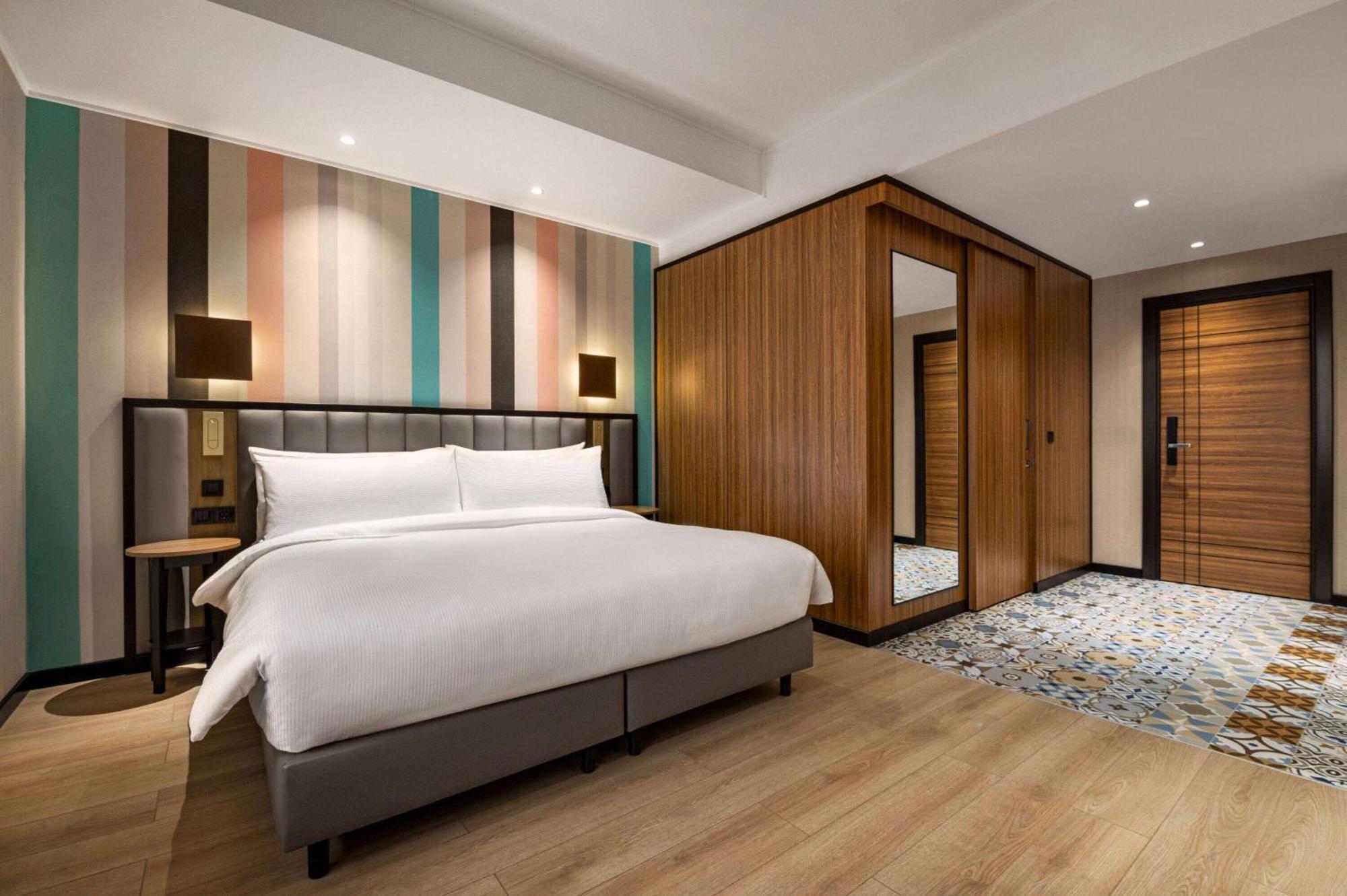 Ramada Encore By Wyndham Tachkent Extérieur photo