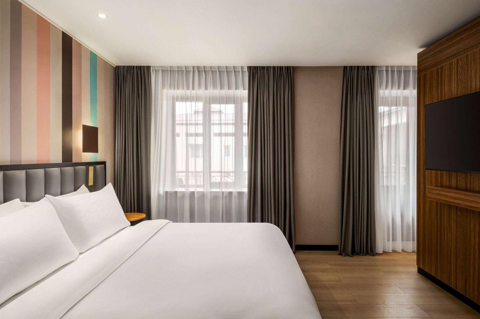 Ramada Encore By Wyndham Tachkent Extérieur photo